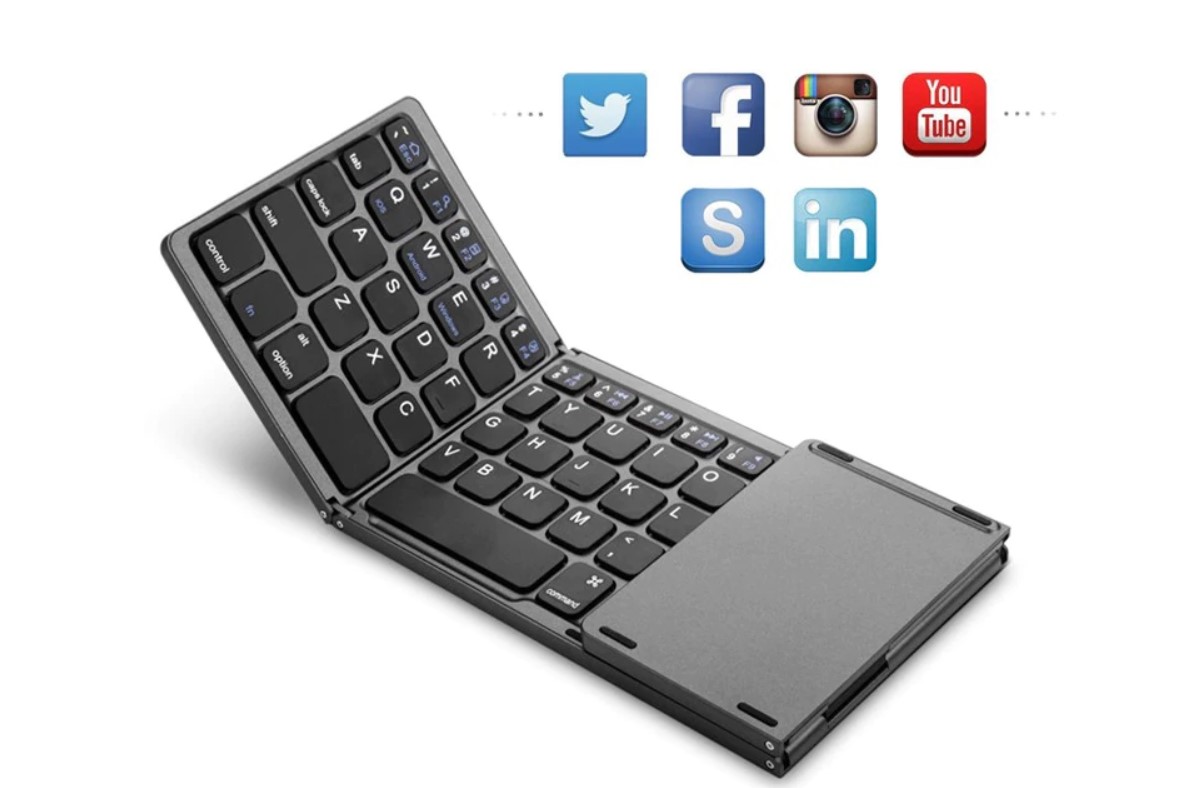 Foldable Bluetooth Keypad with Touchpad