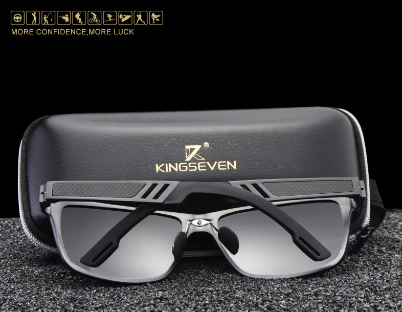 Sport Styled Men's Sunglasses