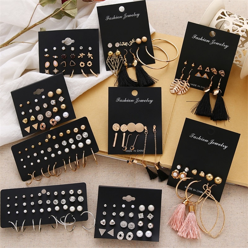 Women's Stylish Earrings Set