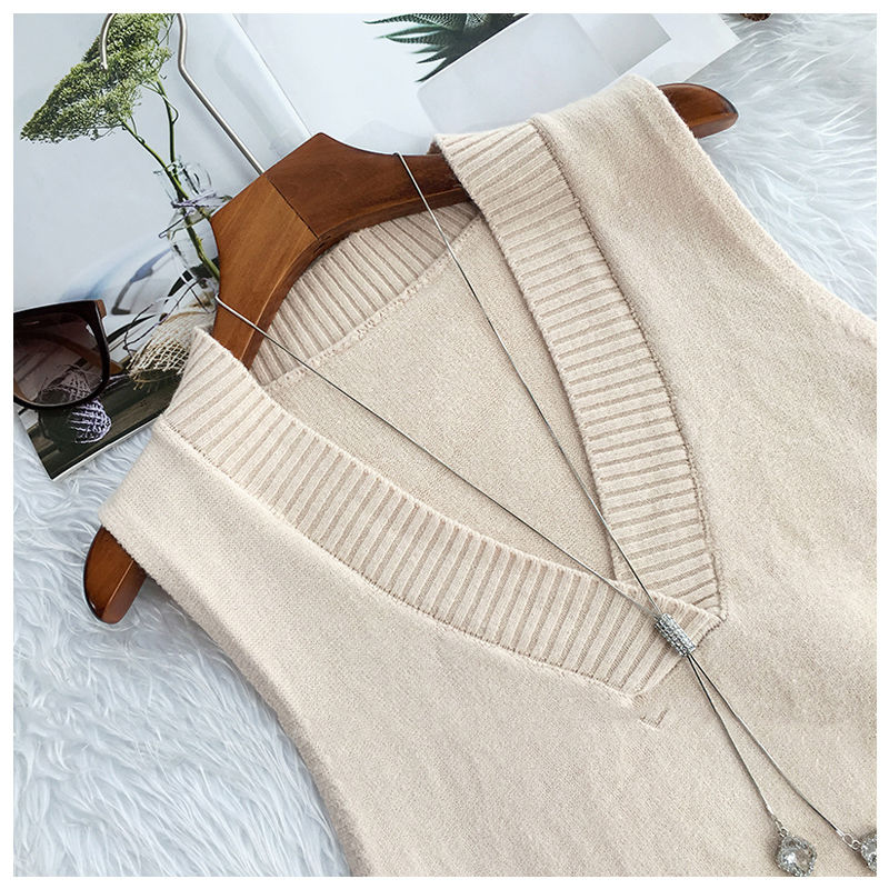 Women's V-Neck Knitted Vest