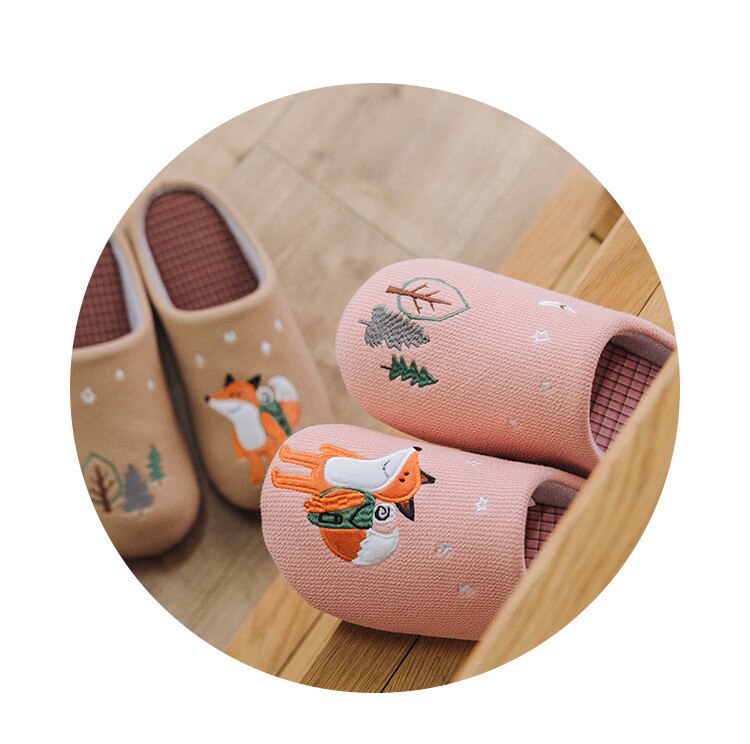 Winter Bear Patterned Warm Slippers for Women