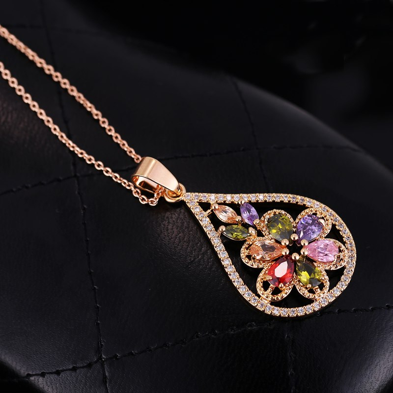 Luxury Flower Shaped Multicolor Crystal Pendant Necklaces Women Jewelry 