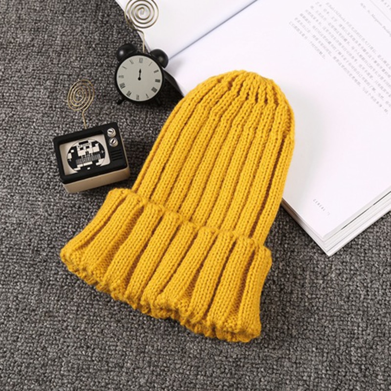 Girl's Knitted Solid Color Beanie Hat