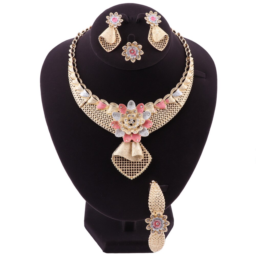 Women's Floral Themed Jewelry Set