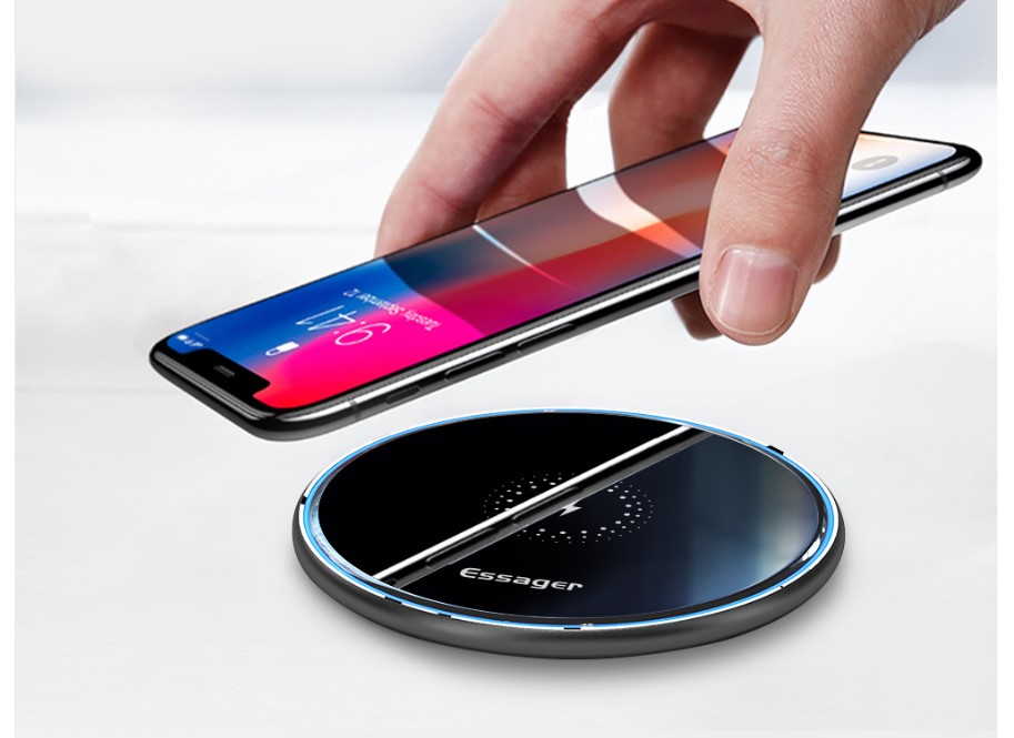 Glossy Design Wireless Phone Charger