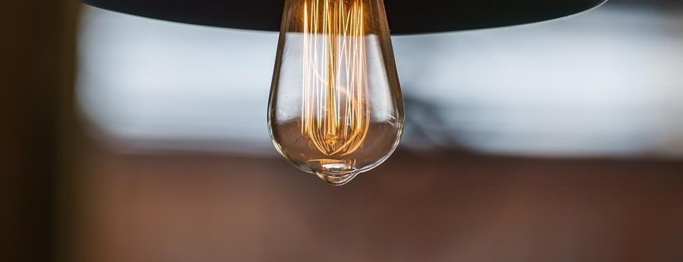 Retro Style Edison Filament E27 Bulb