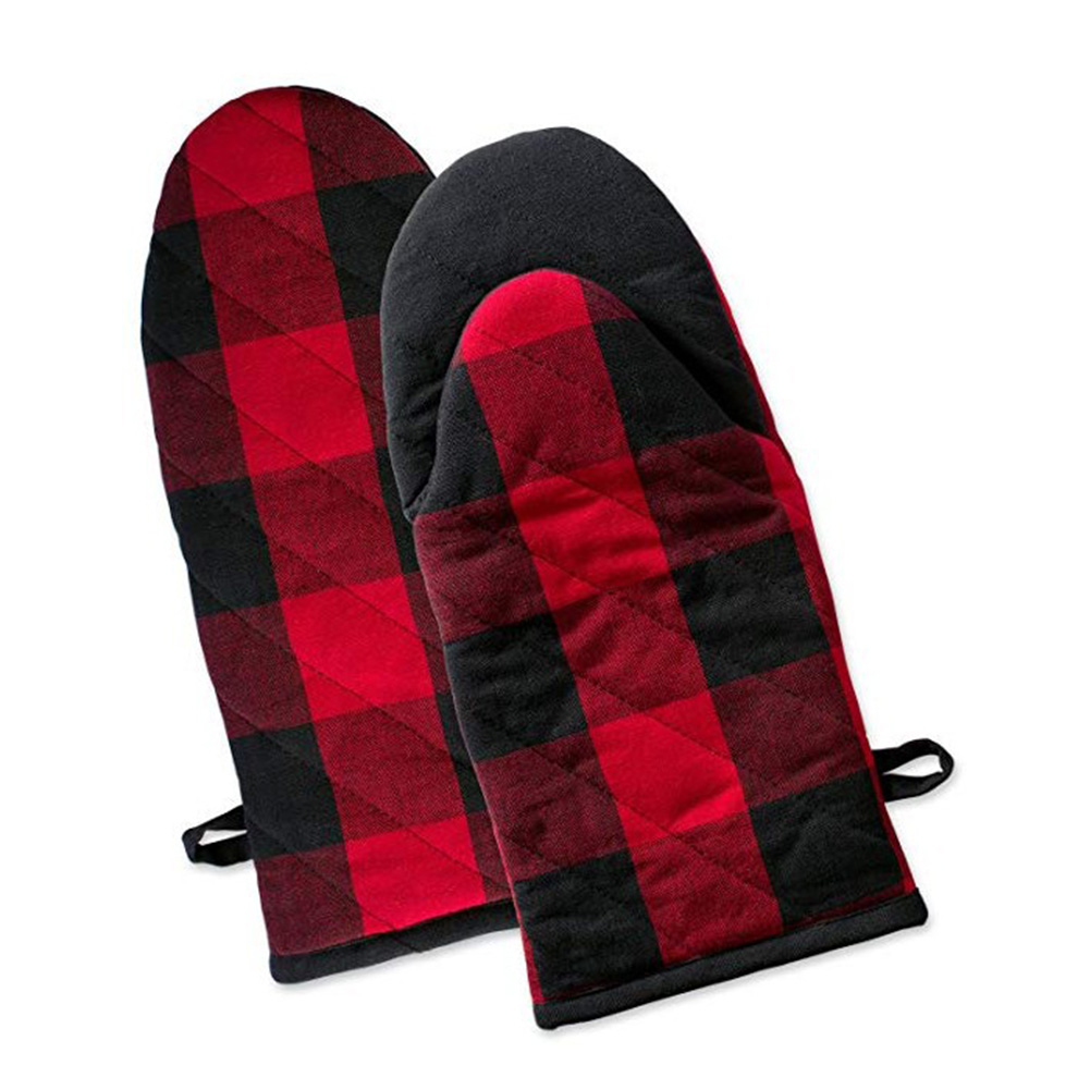 Plaid Heat-Resistant Oven Gloves