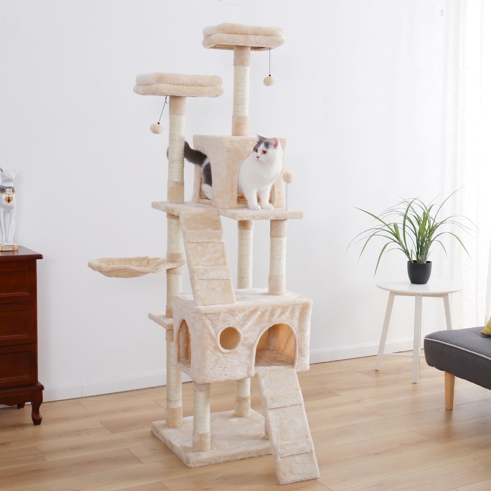 Cat's Plush Tree House