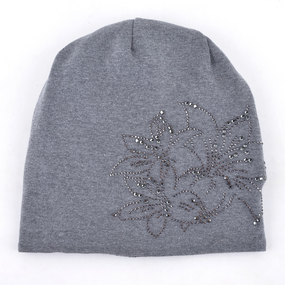 Women's Flower Rhinestone Embroidered Beanie Hat