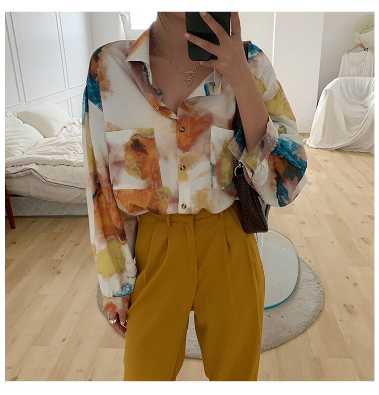 Oversized Printed Retro Blouse