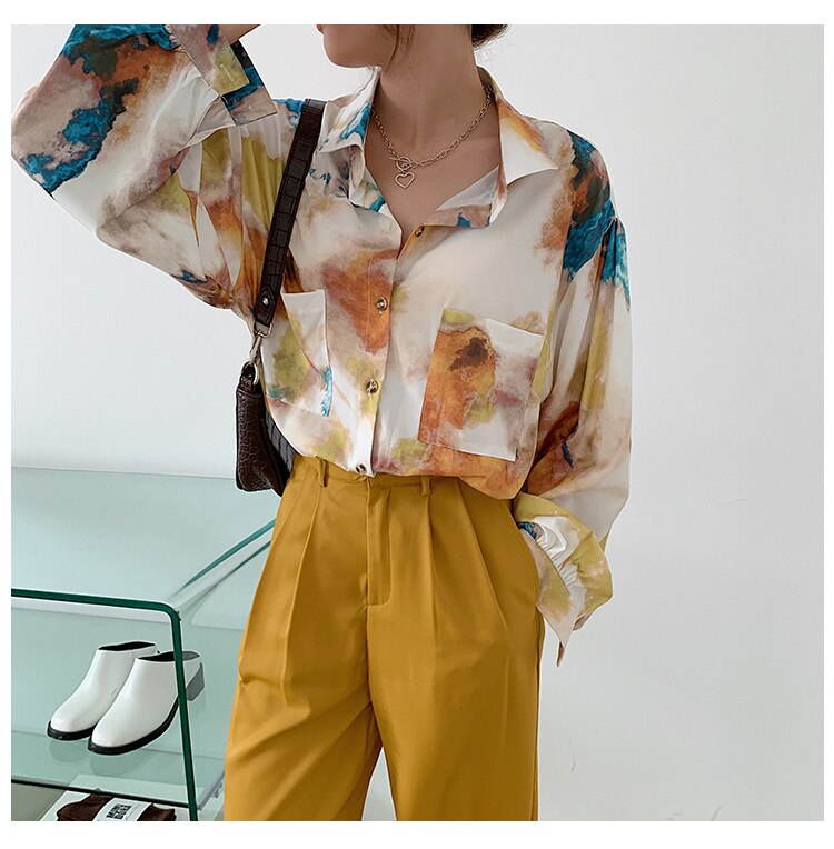 Oversized Printed Retro Blouse