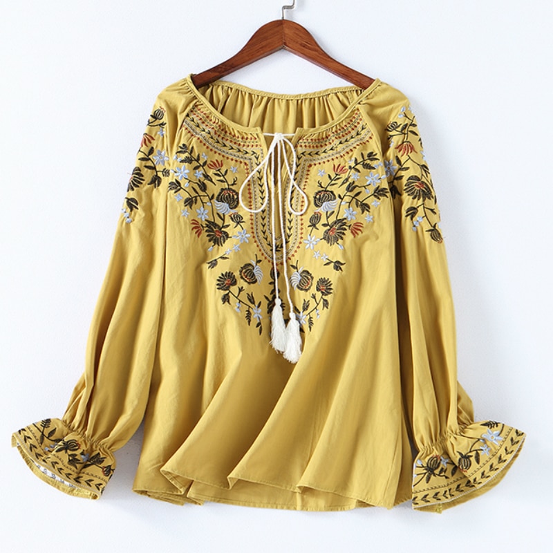 Women's Floral Embroidered O-Neck Blouse